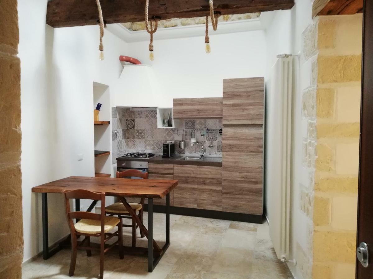 דירות ויאסטה La Casa Al Borgo מראה חיצוני תמונה